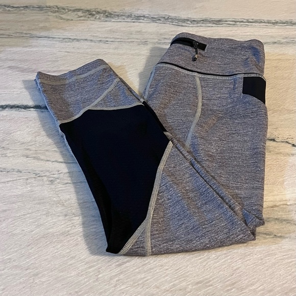 Lululemon Pace Rival Crop - Picture 3 of 12